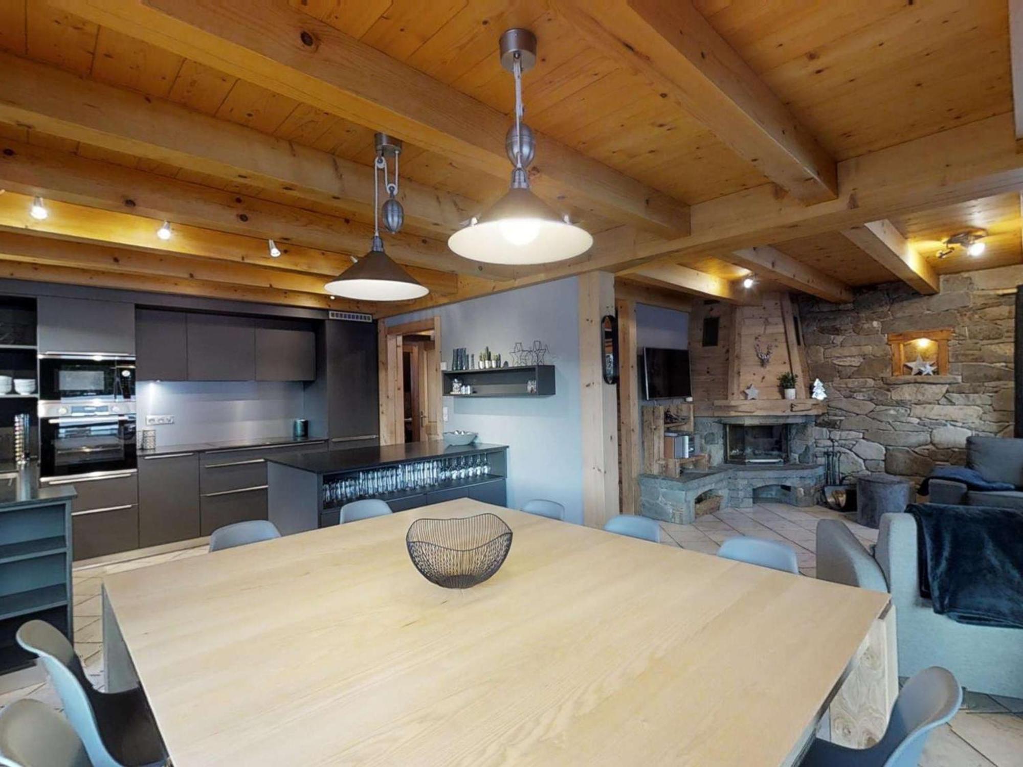 Chalet Grand Confort 5 Chambres, Jacuzzi, Sauna, 150M Des Pistes - Fr-1-391-91 Le Grand-Bornand Eksteriør bilde